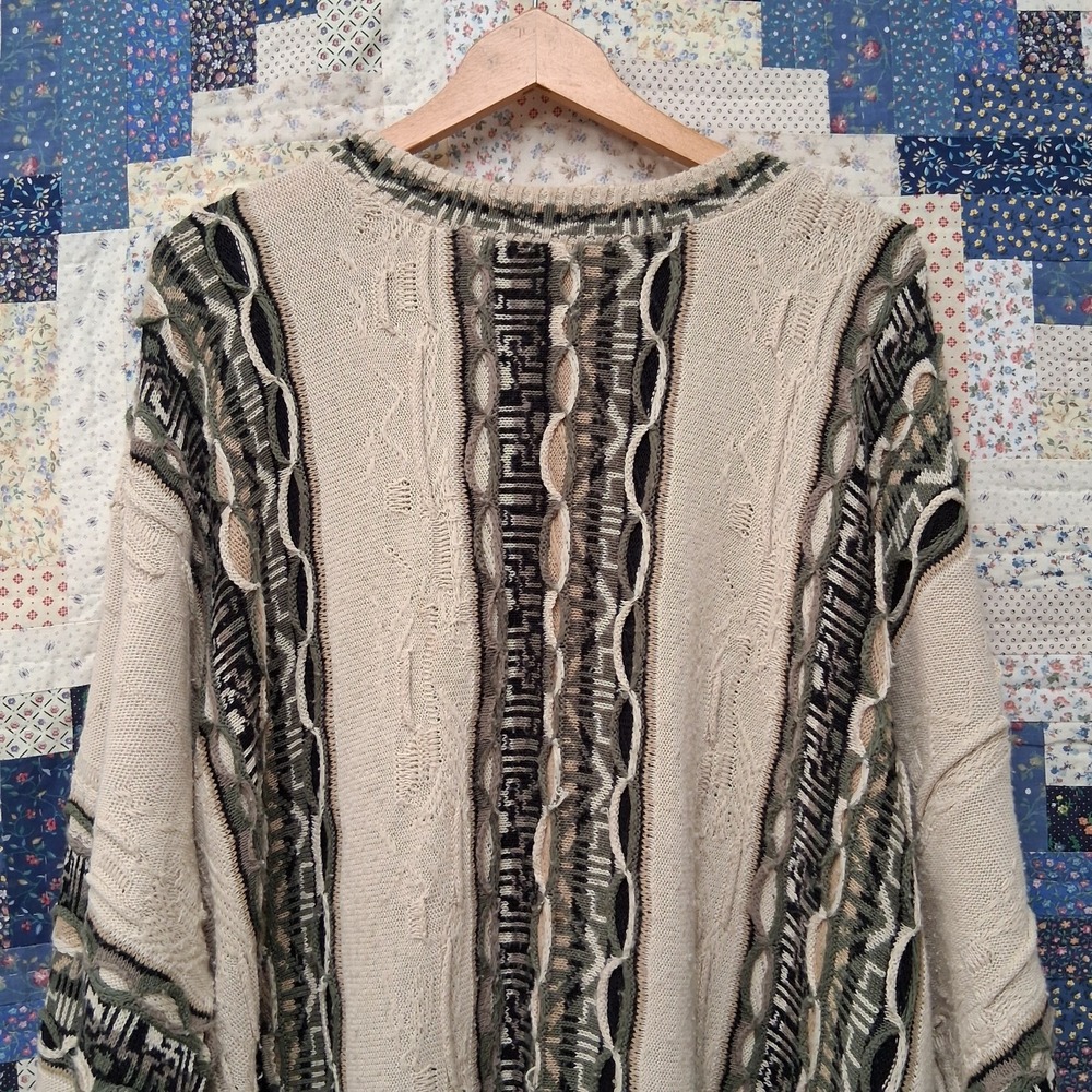 * 3D Textured Chunky Knit Coogie Style Sweater Beige Striped 2XL Oversized - Picture 4 of 9